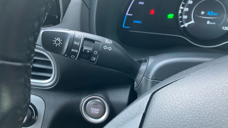 Hyundai Kona 150kW Premium 64kWh 5dr Auto Electric Hatchback